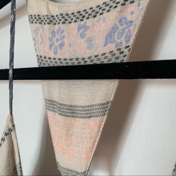 BOHO 🦋embellished dress w/ cute cutouts + details - Picture 5 of 7